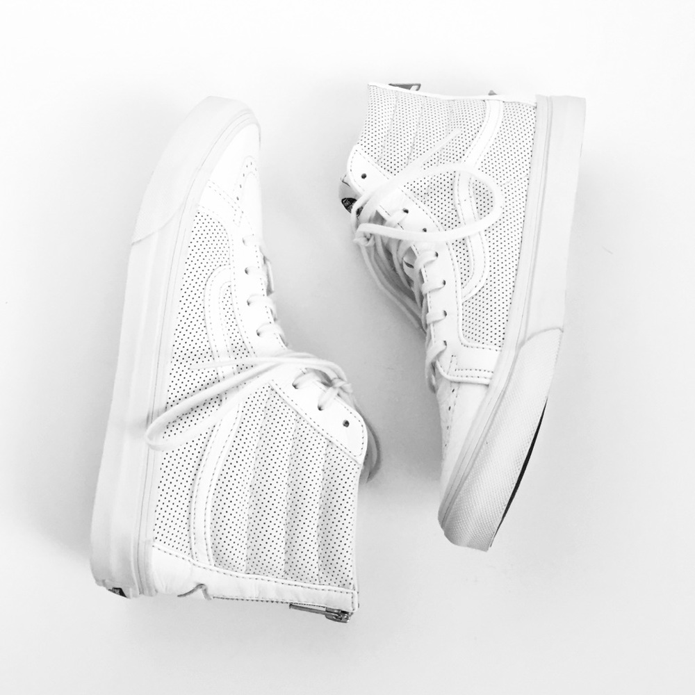 Vans Perforated Leather SK8-Hi Sneakers ☁️